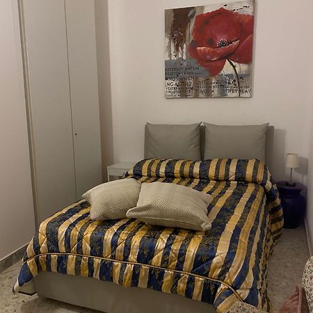 Josephine Holidays Lecce Bagian luar foto