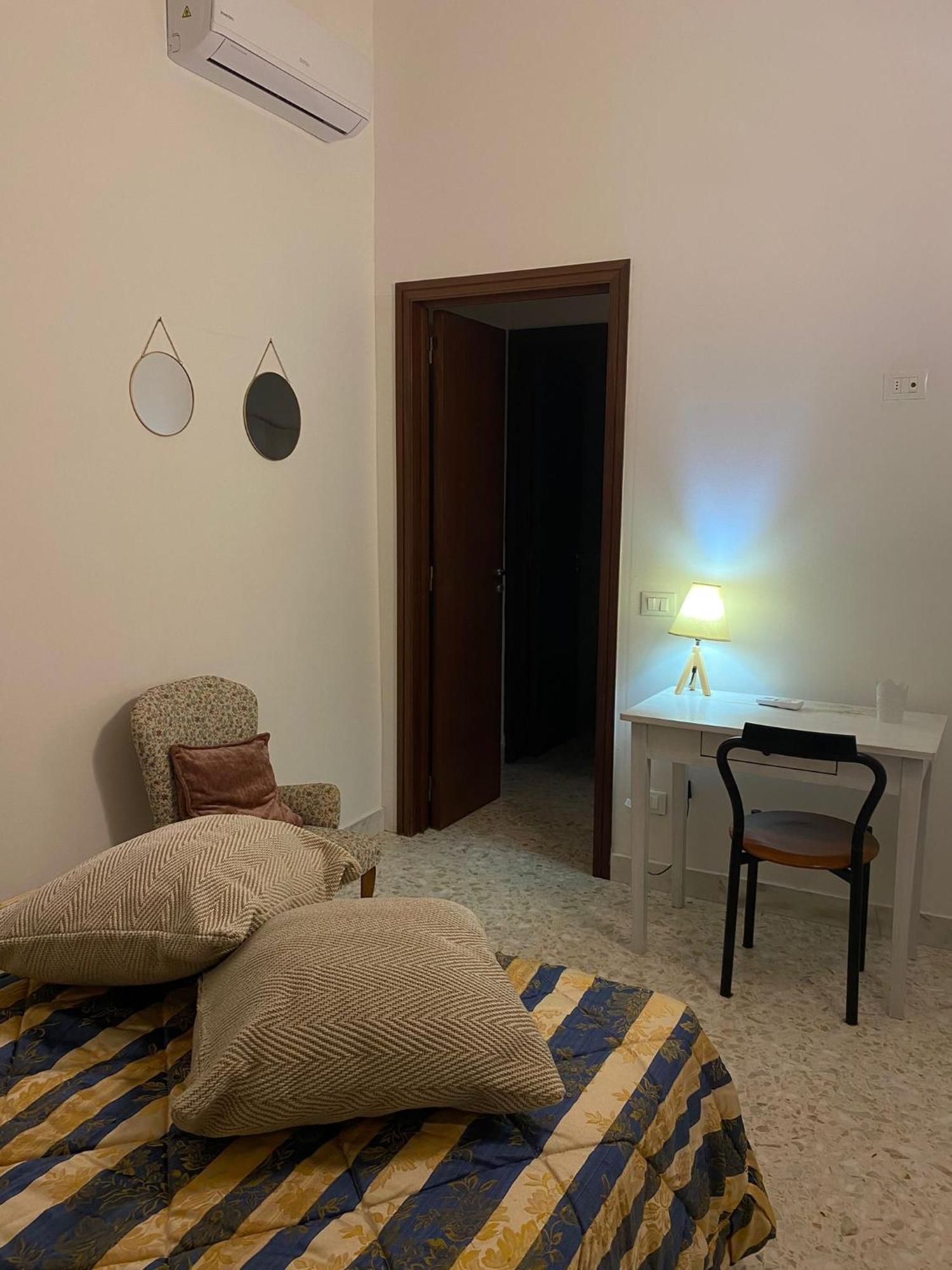 Josephine Holidays Lecce Bagian luar foto